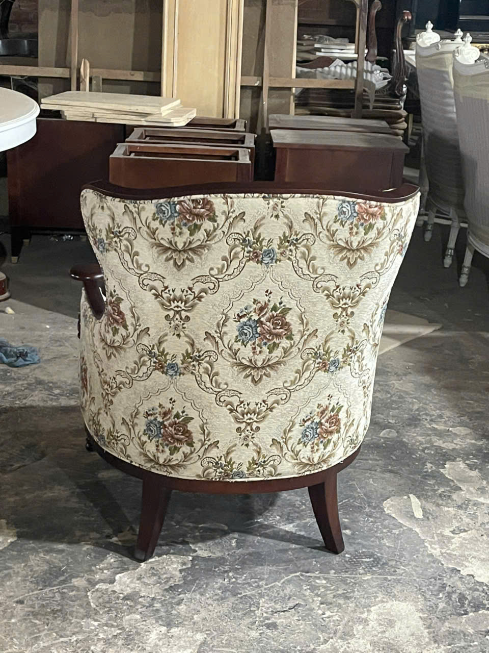 GHẾ SOFA ĐƠN TÂN CỔ ĐIỂN BỌC VẢI HOA